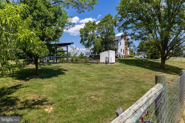 4253 S BLUE RIDGE, Rochelle, VA 22738