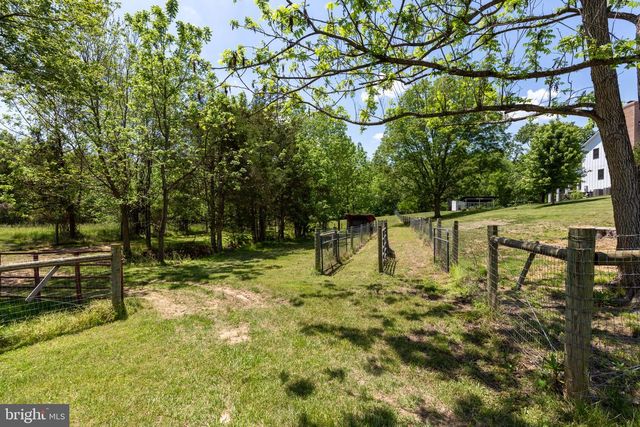 4253 S BLUE RIDGE, Rochelle, VA 22738