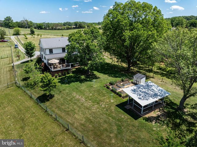 4253 S BLUE RIDGE, Rochelle, VA 22738