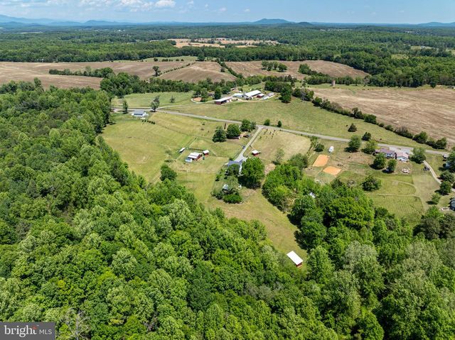 4253 S BLUE RIDGE, Rochelle, VA 22738