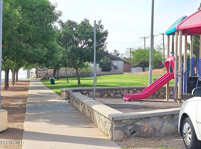 1601 N EL PASO Street 2, El Paso, TX 79902