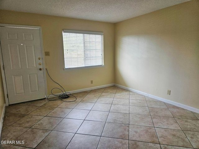 1601 N EL PASO Street 2, El Paso, TX 79902