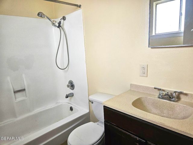 1601 N EL PASO Street 2, El Paso, TX 79902