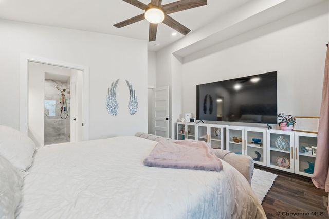 4068 SADDLEBACK LN, Cheyenne, WY 82001