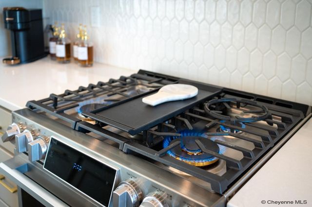 4068 SADDLEBACK LN, Cheyenne, WY 82001