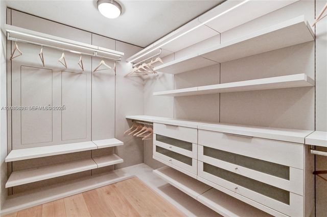 10203 Collins Ave 305, Bal Harbour, FL 33154