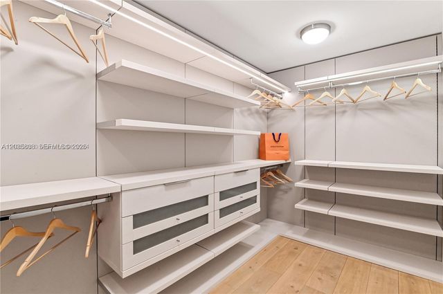 10203 Collins Ave 305, Bal Harbour, FL 33154