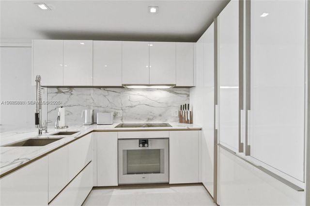 10203 Collins Ave 305, Bal Harbour, FL 33154