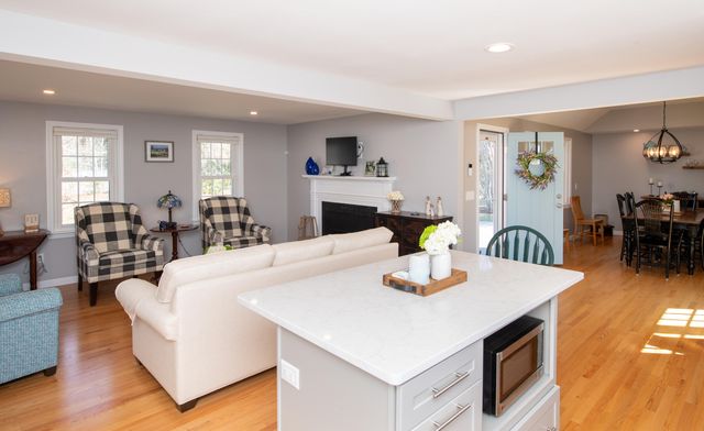 89 Trout Brook Road, Cotuit, MA 02635