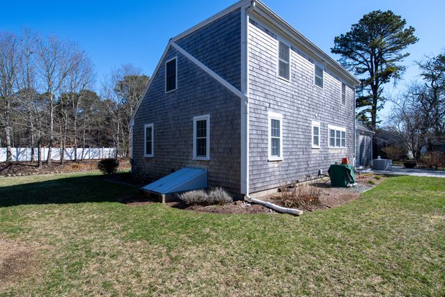 89 Trout Brook Road, Cotuit, MA 02635