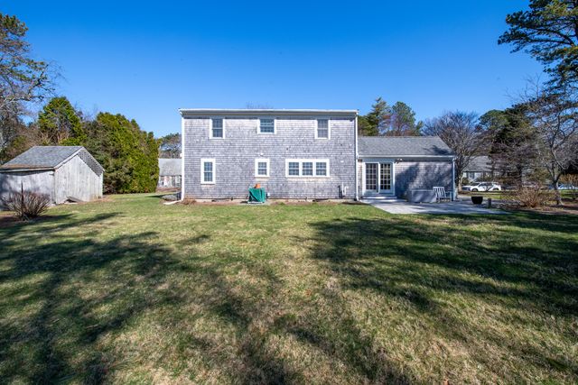 89 Trout Brook Road, Cotuit, MA 02635
