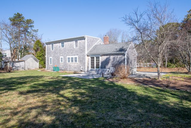 89 Trout Brook Road, Cotuit, MA 02635