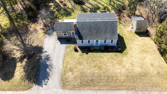 89 Trout Brook Road, Cotuit, MA 02635