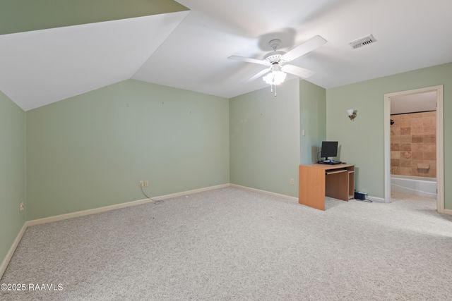 404 Old Settlement Road, Lafayette, LA 70508