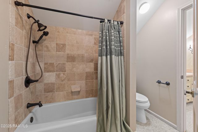 404 Old Settlement Road, Lafayette, LA 70508