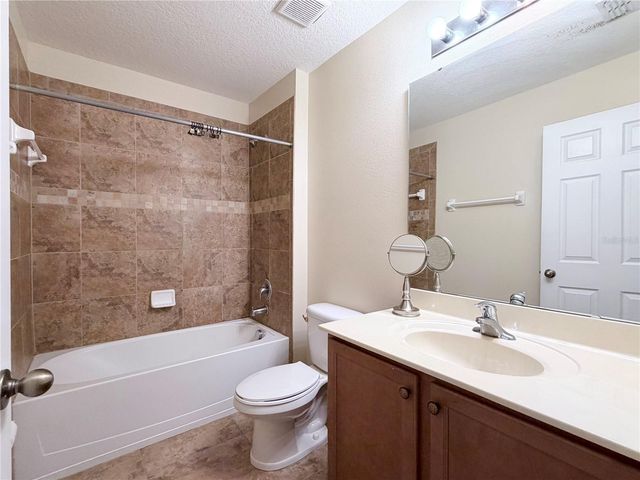 2549 DHARMA CIRCLE, Kissimmee, FL 34746