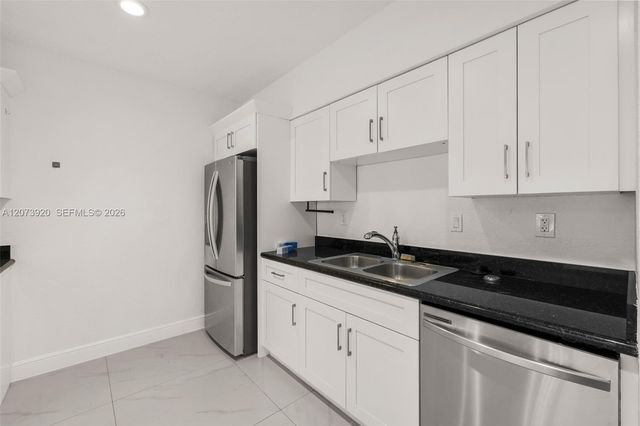 8261 SW 142nd Street, Palmetto Bay, FL 33158