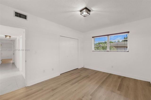 8261 SW 142nd Street, Palmetto Bay, FL 33158
