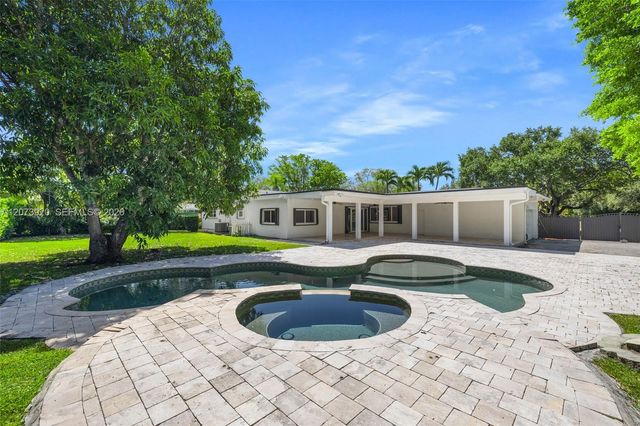 8261 SW 142nd Street, Palmetto Bay, FL 33158