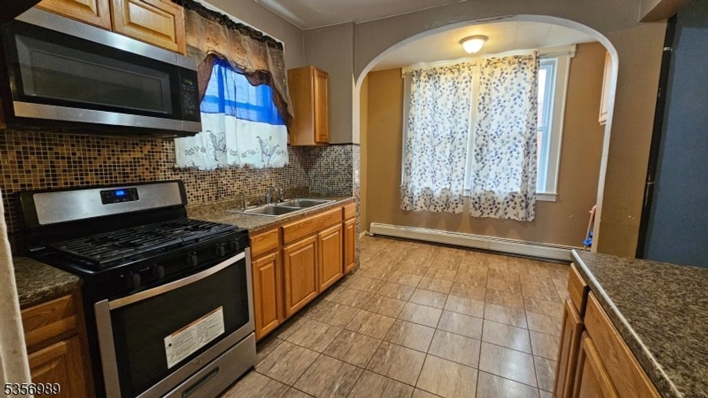 239 Nesbit Ter, Irvington Twp., NJ 07111