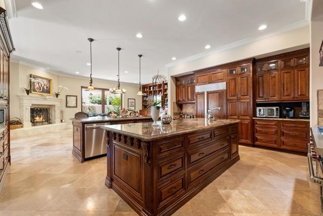 5278 Meadows Del Mar, San Diego, CA 92130