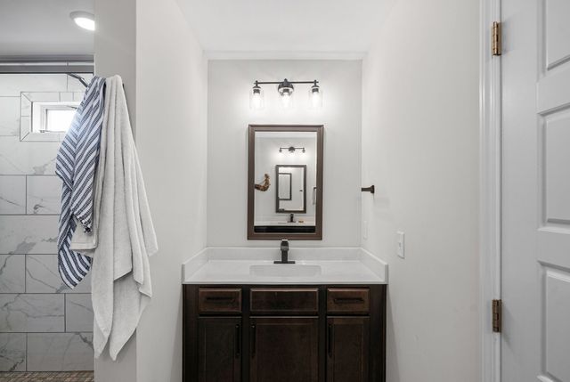 661 Battery Ct, Clarksville, TN 37042