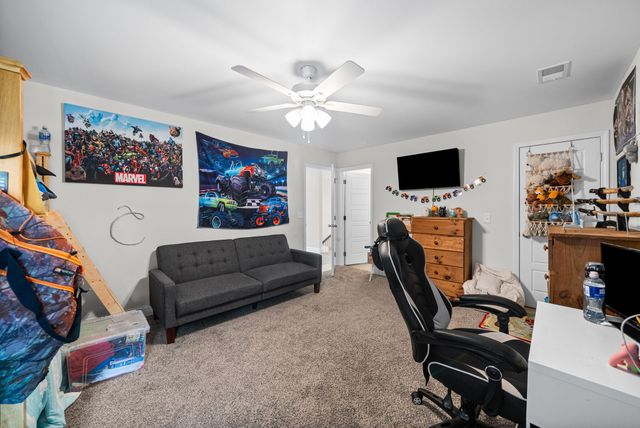 661 Battery Ct, Clarksville, TN 37042