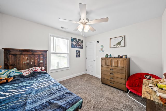 661 Battery Ct, Clarksville, TN 37042