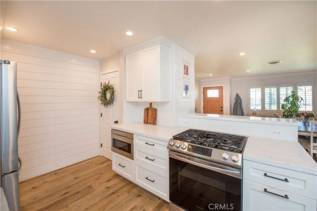 15442 Stanford, Huntington Beach, CA 92647