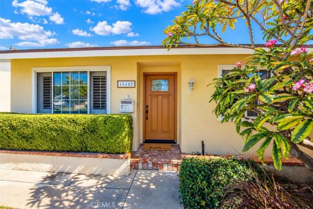 15442 Stanford, Huntington Beach, CA 92647