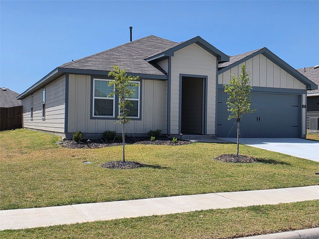 207 Weatherboard Drive, Josephine, TX 75173