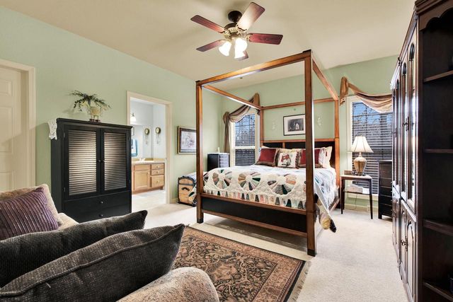 6423 Nature DRIVE, Racine, WI 53402