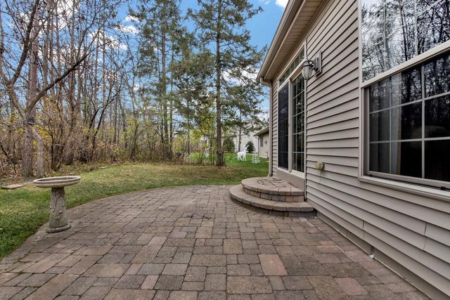 6423 Nature DRIVE, Racine, WI 53402