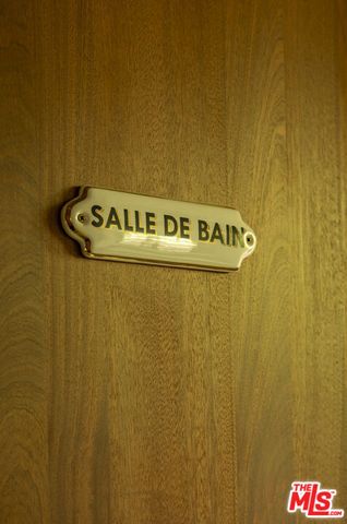 819 N La Jolla Avenue, Los Angeles, CA 90046