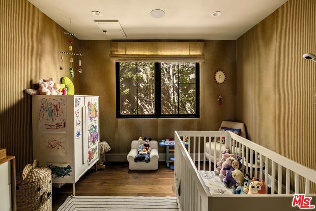 819 N La Jolla Avenue, Los Angeles, CA 90046