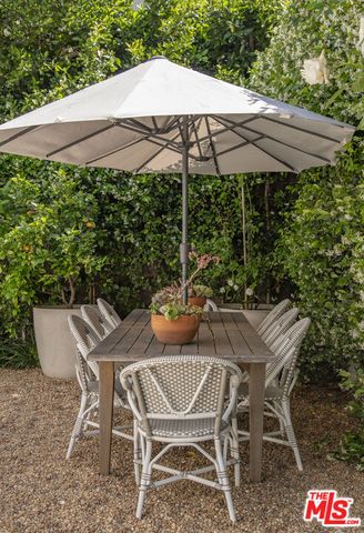 819 N La Jolla Avenue, Los Angeles, CA 90046