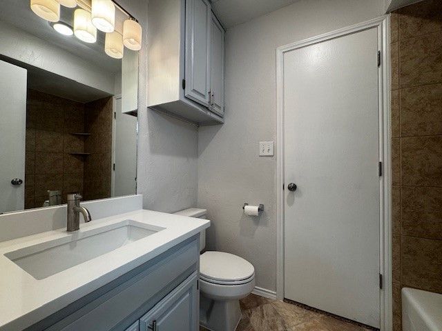 1118 Kathy Lane, Lewisville, TX 75067