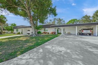 1325 GLEN OAKS DRIVE E 133, Sarasota, FL 34232