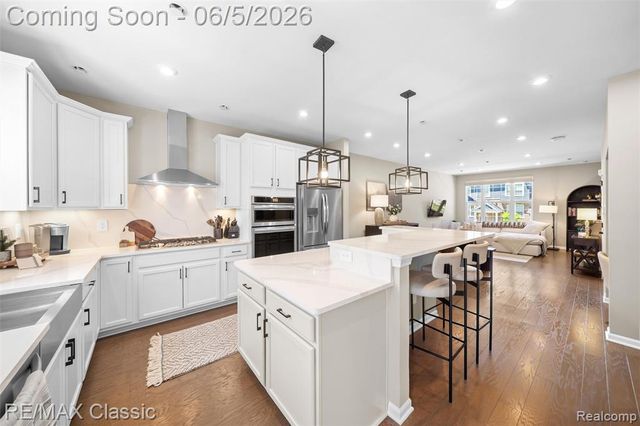 219 S Sydney Court, Plymouth, MI 48170
