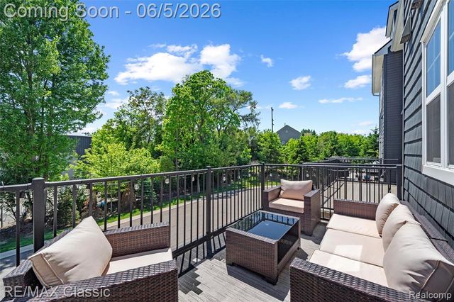 219 S Sydney Court, Plymouth, MI 48170