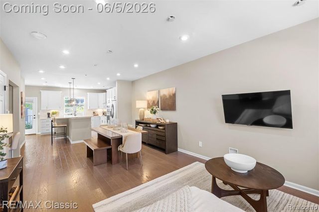 219 S Sydney Court, Plymouth, MI 48170