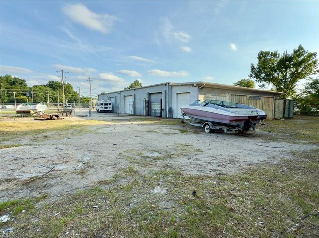 2618 Airline BLVD, Portsmouth, VA 23701