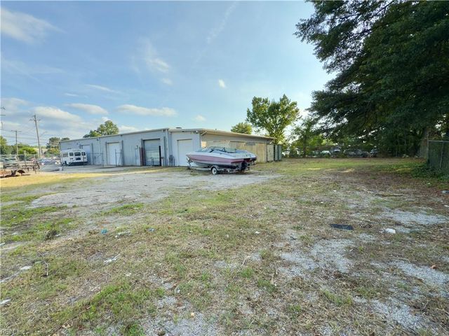 2618 Airline BLVD, Portsmouth, VA 23701