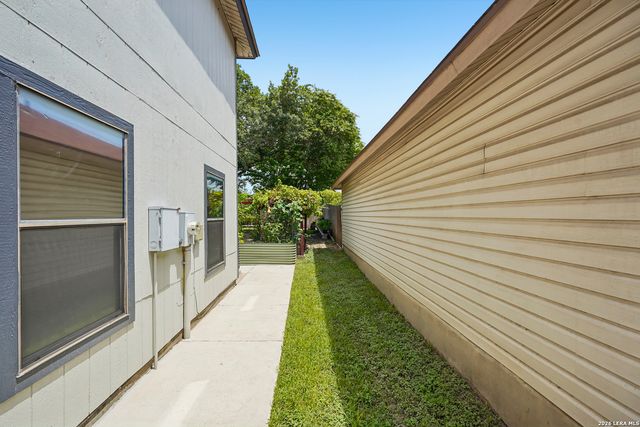 9963 Permian Bay, San Antonio, TX 78245