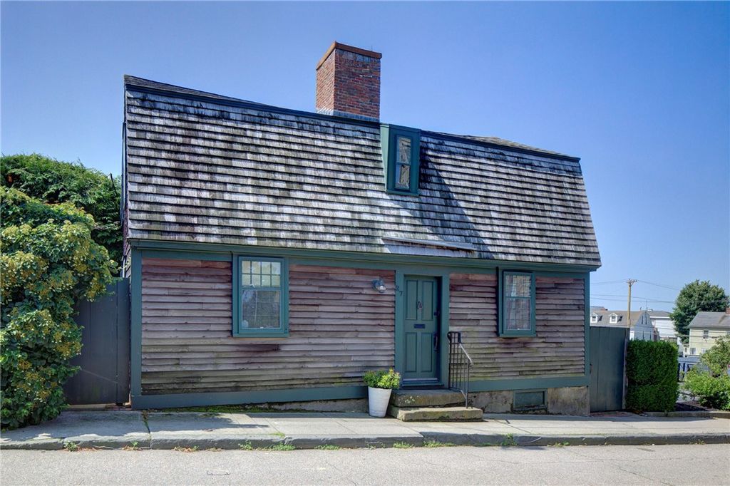 27 William Street, Newport, RI 02840