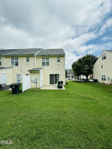 1001 Savin Landing, Knightdale, NC 27545