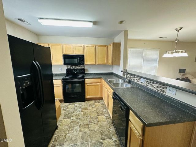 1001 Savin Landing, Knightdale, NC 27545