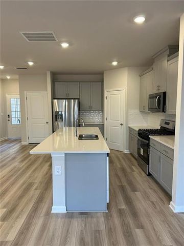 17 Beech Lane N, Dawsonville, GA 30534