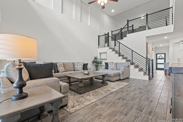 13222 blue flame, San Antonio, TX 78245