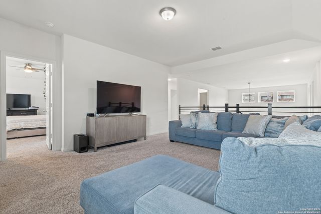 13222 blue flame, San Antonio, TX 78245